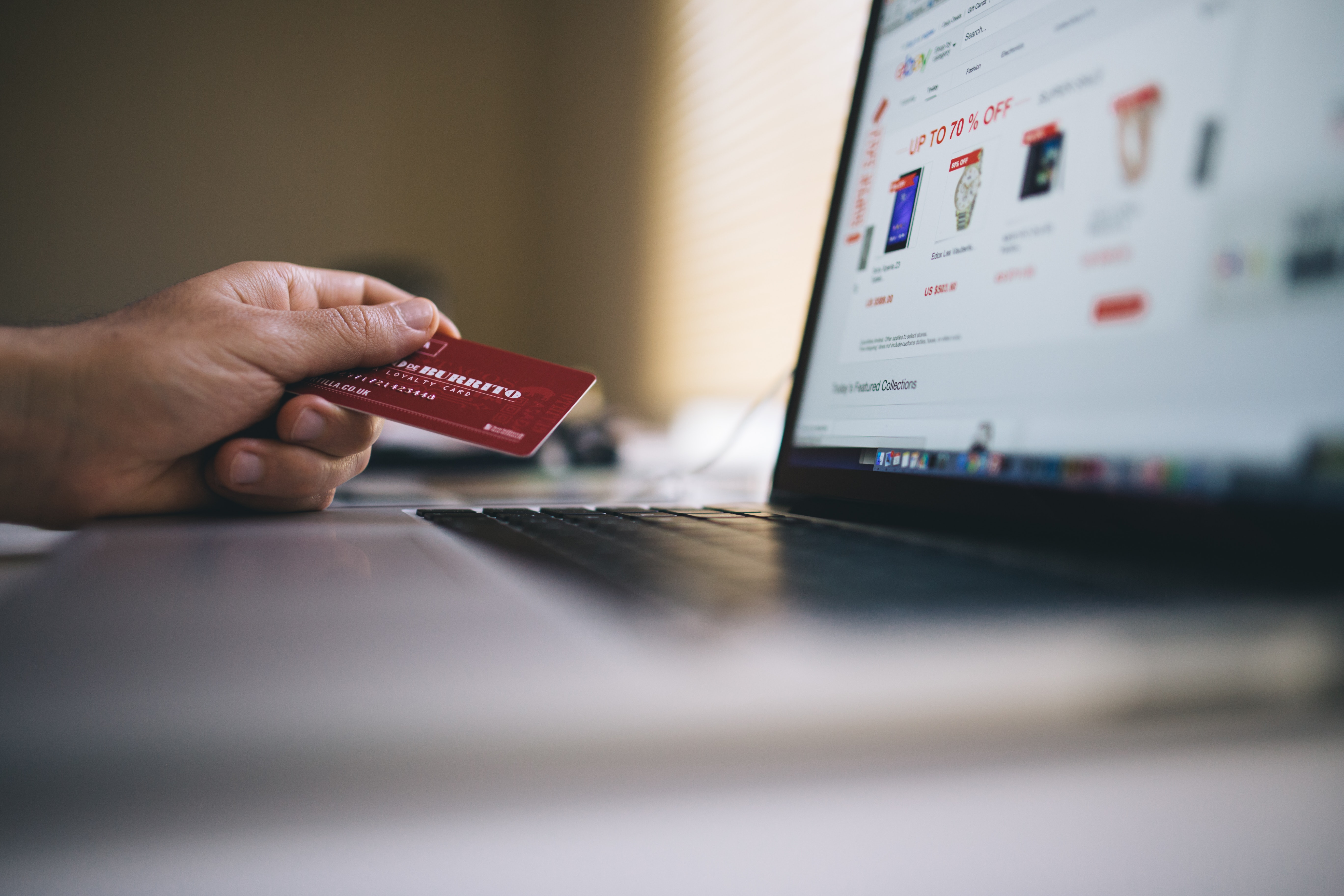 Pajak Jualan di Shopee, Tokopedia, dan E-Commerce Lainnya image